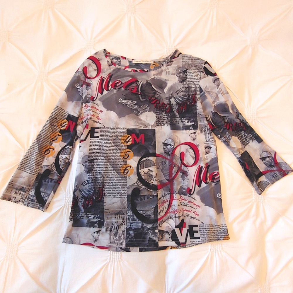 Daniel Benjamin Y2k Mets & Red Sox newspaper print baseball shirt. Size L